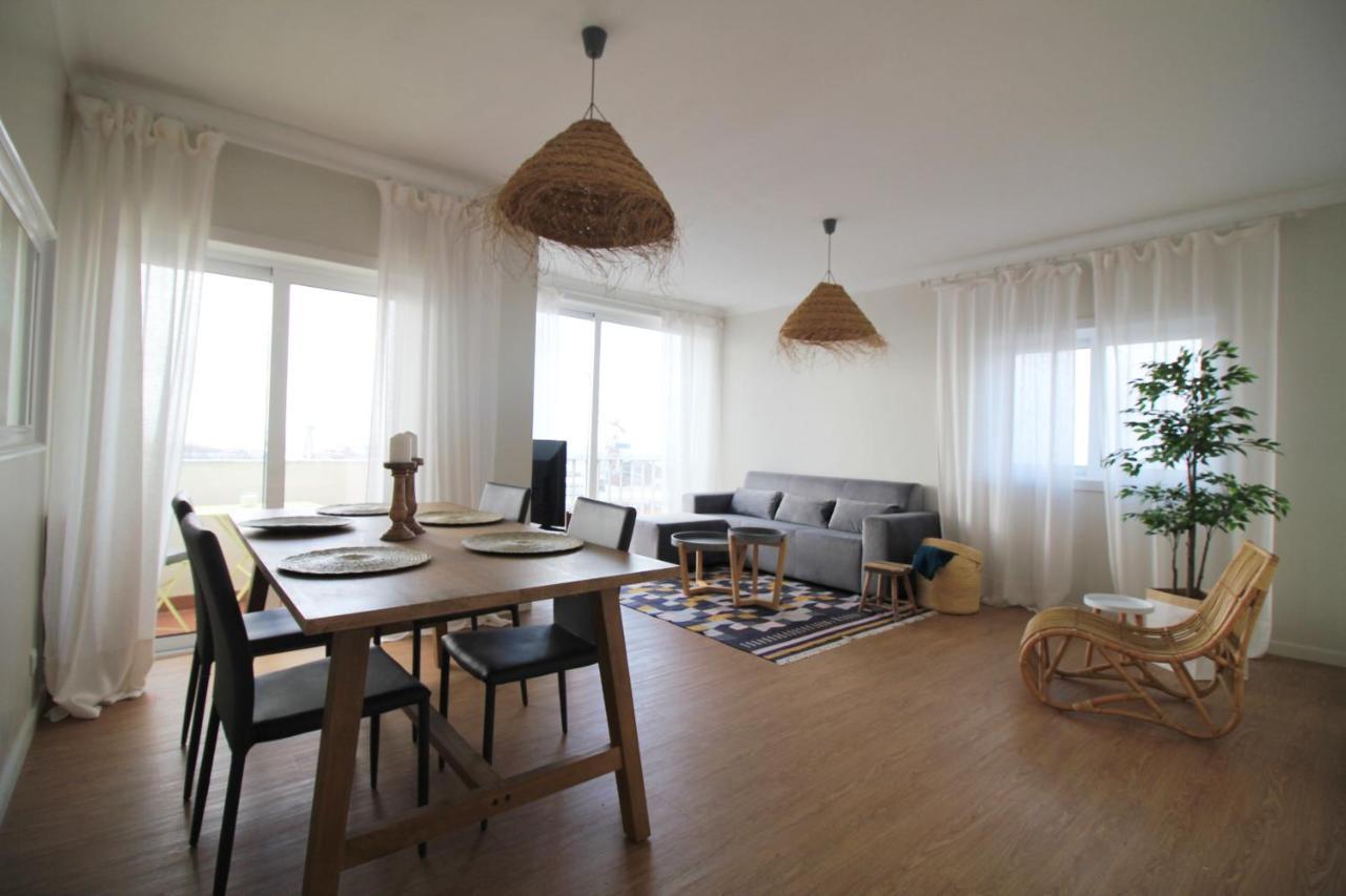 Coastal View Flat - Amazing Views Over The Atlantic 비아나도카스텔로 외부 사진