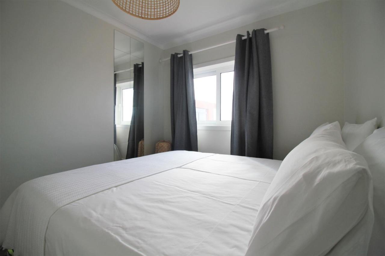Coastal View Flat - Amazing Views Over The Atlantic 비아나도카스텔로 외부 사진