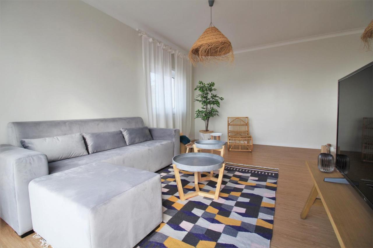Coastal View Flat - Amazing Views Over The Atlantic 비아나도카스텔로 외부 사진
